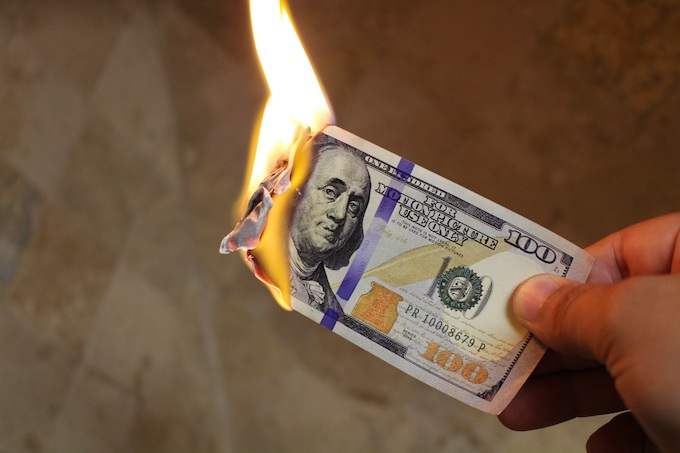 Burning Your Bankroll should be Avoided [Golden Rule]
