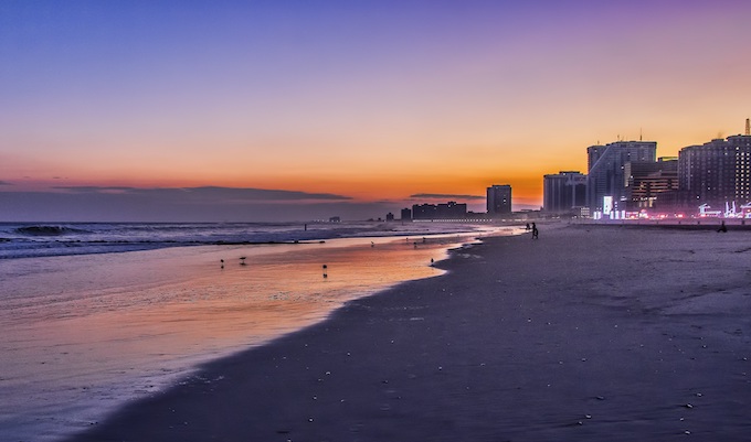 Atlantic City Beach at Sunset [New Jersey Slots Return-To-Player]