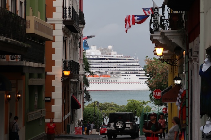 Cruise Ship Tourism [Puerto Rico Slot Machine Casino Gambling]