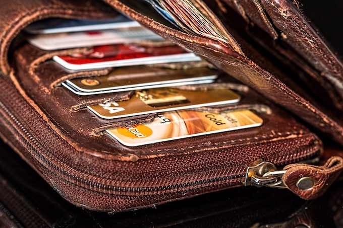 Leave Your ATM Cards at Home [Money Management Tips]